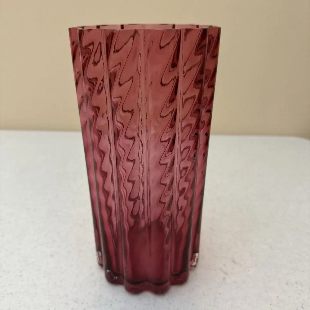 Pilgrim Cranberry Vase Glass Crystal Optic Rib Swirl 9.5” Vintage